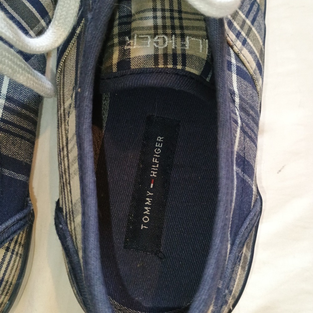 Tommy Hilfiger Plaid Canvas Low Top Lace Up Sneakers Women's Casual Shoes - Picture 7 of 11